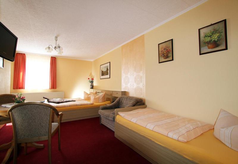 Familienhotel Zur Linde Panschwitz-Kuckau Cameră foto